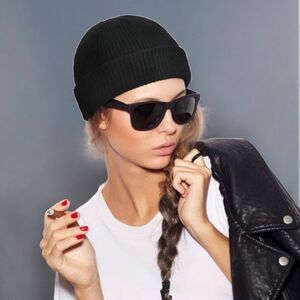 Black Lightweight Rib Knit Acrylic Beanie Hat - NEW